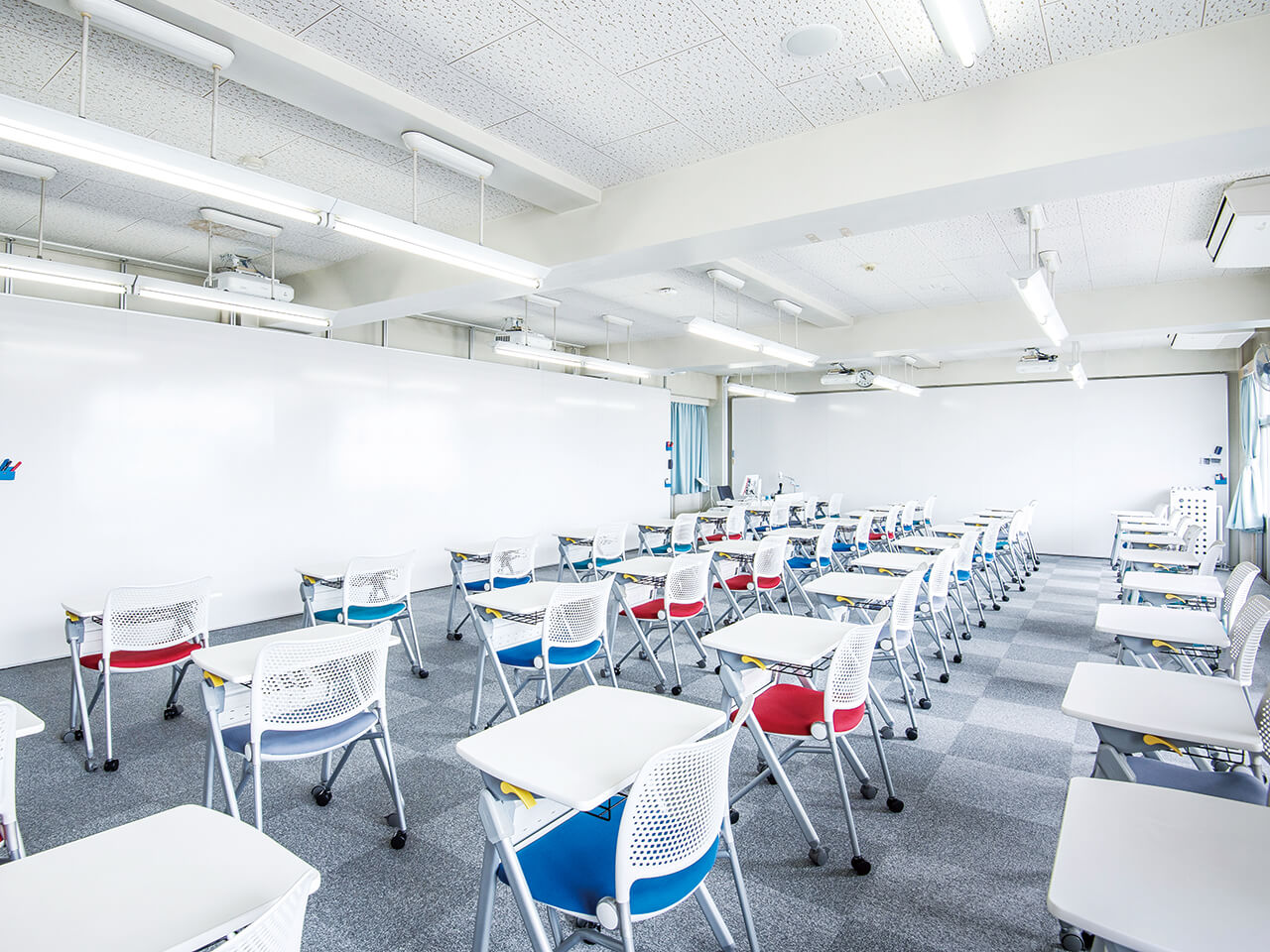 アクティブラーニング室の写真