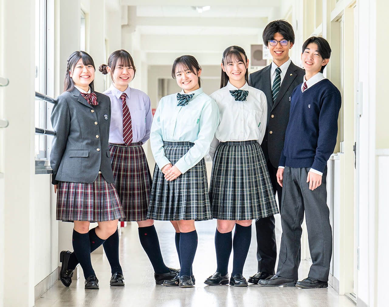 植草学園大学附属高等学校　制服のご紹介